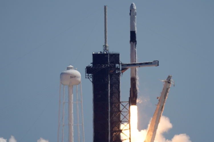 SpaceX ปล่อยกำหนดการพอสังเขบสำหรับการเปิดตัว Ax-2